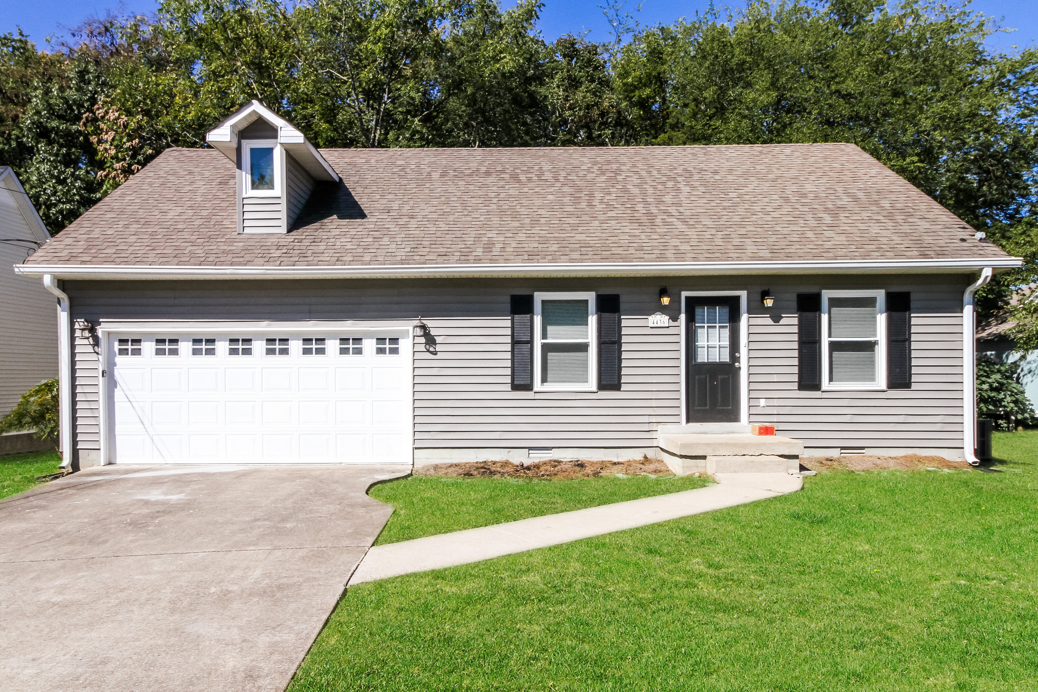 4436 Lavergne Couchville Pike Nashville, TN 37013